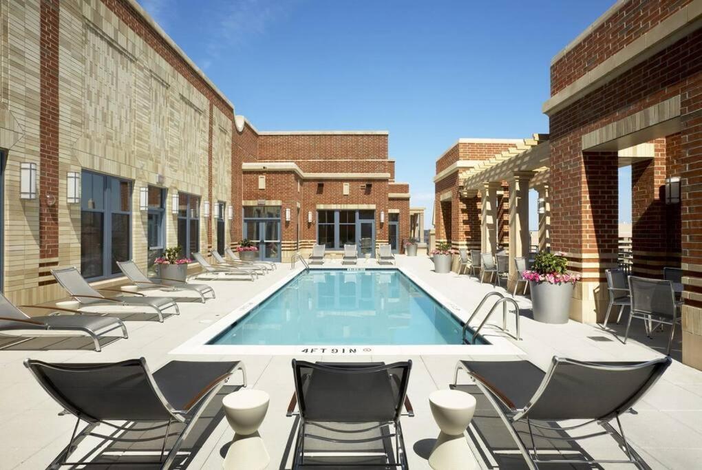 Pentagon City Comfort Modern Stay Арлингтон Экстерьер фото