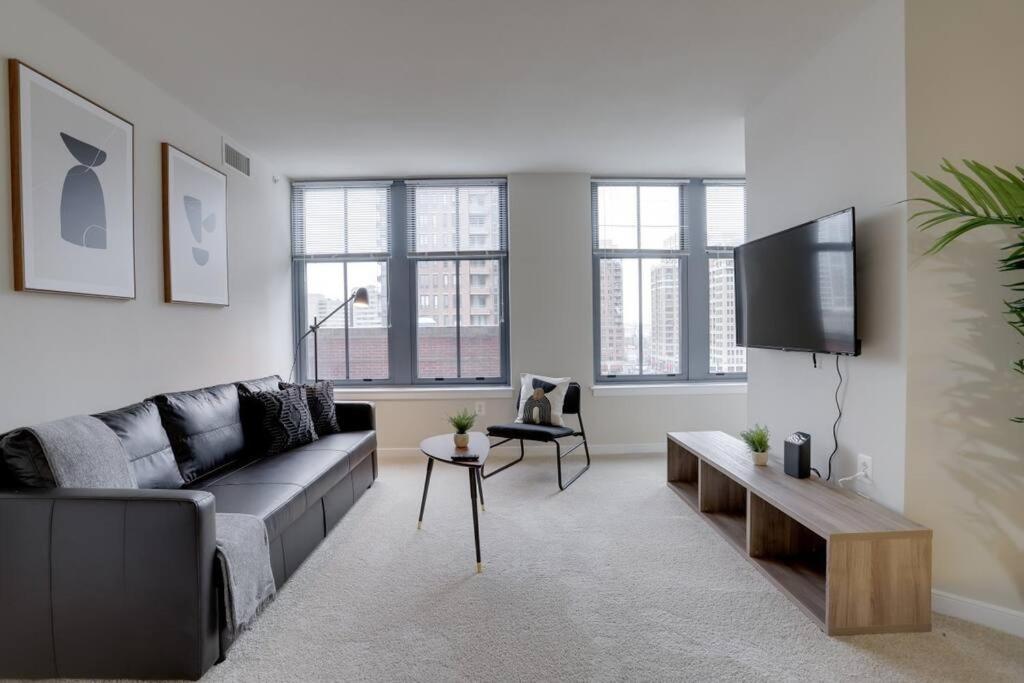 Pentagon City Comfort Modern Stay Арлингтон Экстерьер фото
